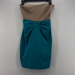 Fitted short cocktail formal dress SMALL